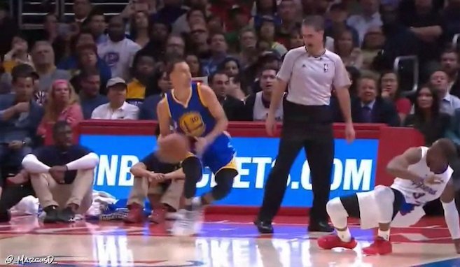 Stephen Curry’s Crossover Dropped Chris Paul To The Floor Last Night And The Internet Went Nuts