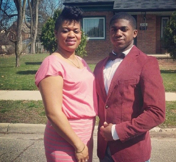 Teen Asks Mom To Be His Prom Date For The Sweetest Reason