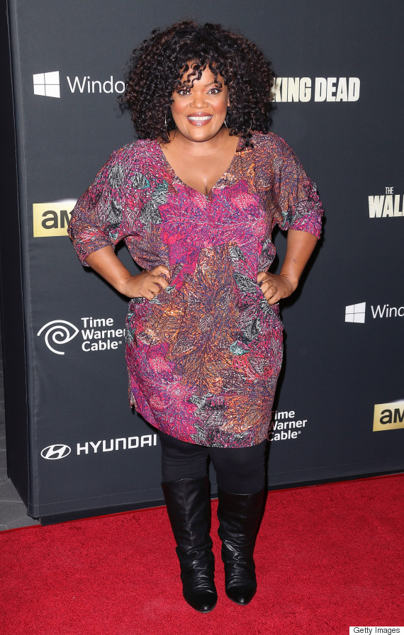 How Yvette Nicole Brown Does Figure-Flattering Fashion On A Budget