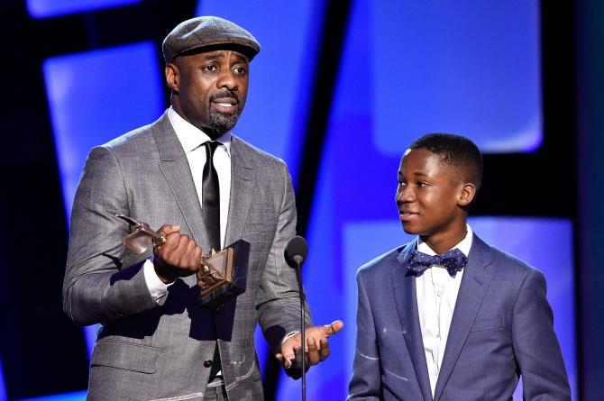 512715006-actor-idris-elba-accepts-the-best-supporting-male-award_1