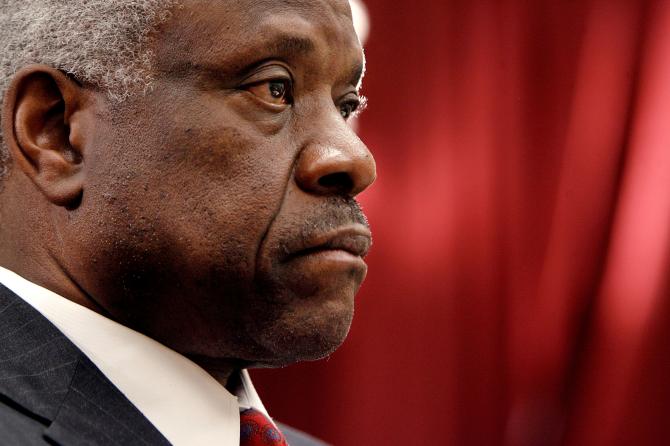 80231665-supreme-court-justice-clarence-thomas-testifies-before
