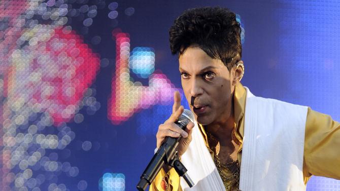483957014-singer-and-musician-prince-performs-on-stage-at-the