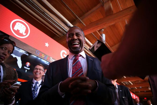 509983310-republican-presidential-candidate-ben-carson-speaks-to