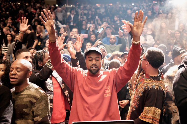 AM BUZZ: Kanye Tries To Stage A Surprise Concert; JK Rowling Shuts Down Racists & More…