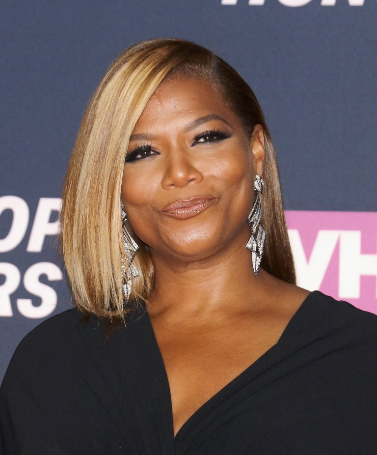 AM BUZZ: Queen Latifah Reportedly Carjacked; Drake & JLo Getting Cozy & More…