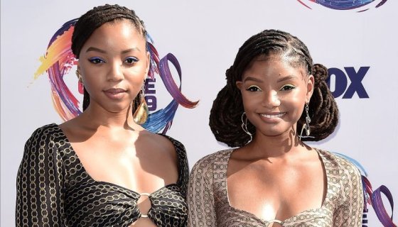 Chloe X Halle Were Forced To Wear Bad Wigs That Hid Their Natural Hair